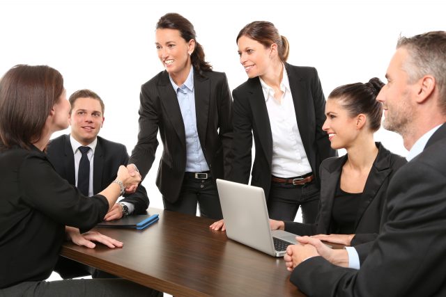 equipo de una empresa sociedad limitada